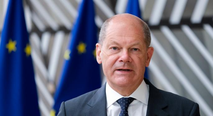 Olaf Scholz si impegna a con Israele per Gaza