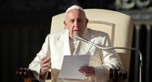 El papa Francisco está hospitalizado por 'infección respiratoria', según un comunicado del Vaticano