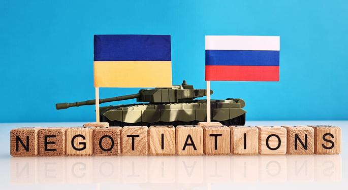 Un funzionario di Putin spinge per i negoziati