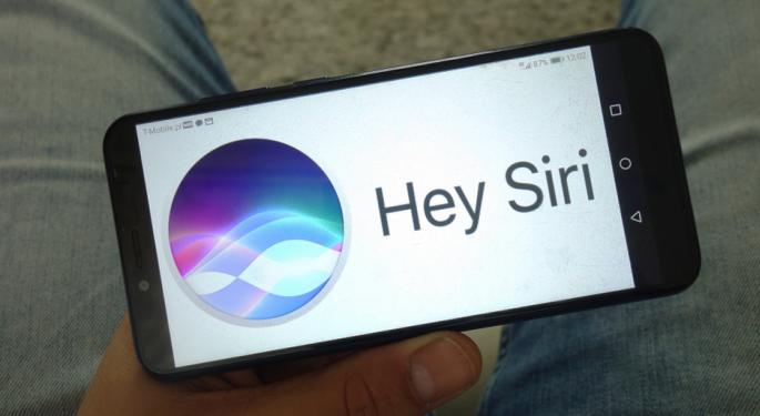 Unleash Siri's Inner Rockstar: Here's A Trick To Get A 'Bohemian Rhapsody' Response