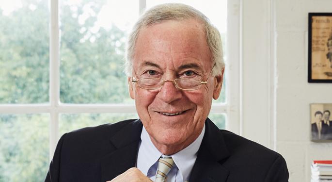 Steve Hanke Says With Money Supply Contracting At 'Unprecedented' Rate, Recession Is 'Around The Corner'