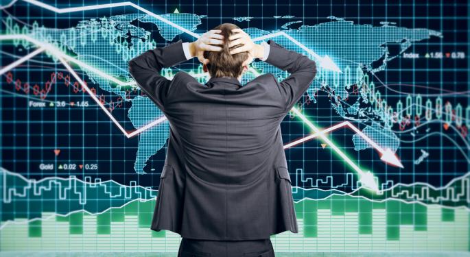 Bond Carnage: Long-Term Treasury ETF Tumbles To Lowest Point In 16 Years