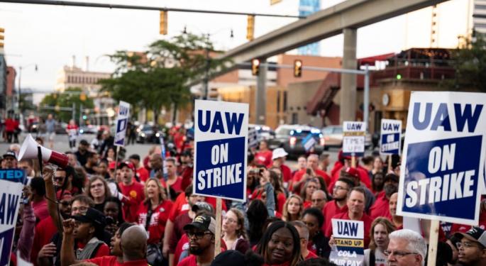 Analysis: Autoworkers Are A Missing Piece In The October Jobs Report. Here's Why That Matters.