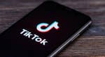 La tata digitale si chiama TikTok, e pone limiti all’uso del cellulare