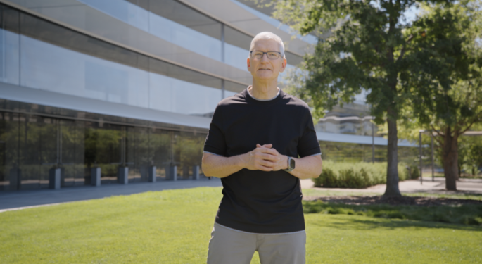 Apple Nailed Custom Processors But Tripped Hard On Its Own Modem Chips For iPhone 15
