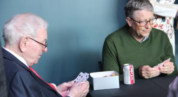 Warren Buffett Explains Investors Repeatedly Fall Into The Same Traps – 'The Big Mistake Is Thinking They Know When To Buy And Sell Stocks'