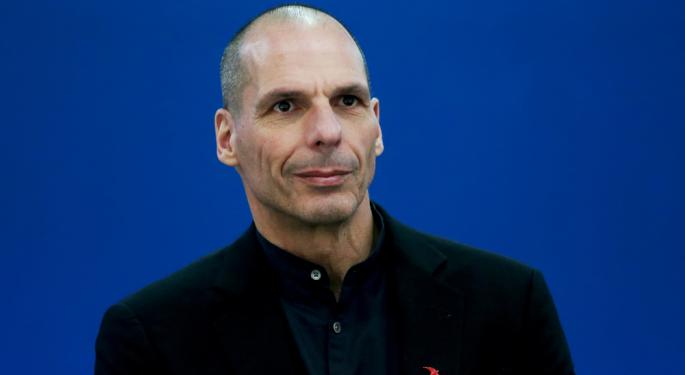 Ricordi il greco Varoufakis? Oggi dice: «Lascia che le banche brucino»