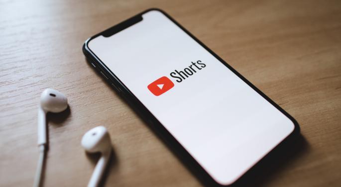 YouTube Shorts Chief Debunks Popular Myths: No! Posting 10 Videos A Day Doesn't Affect Your Performance