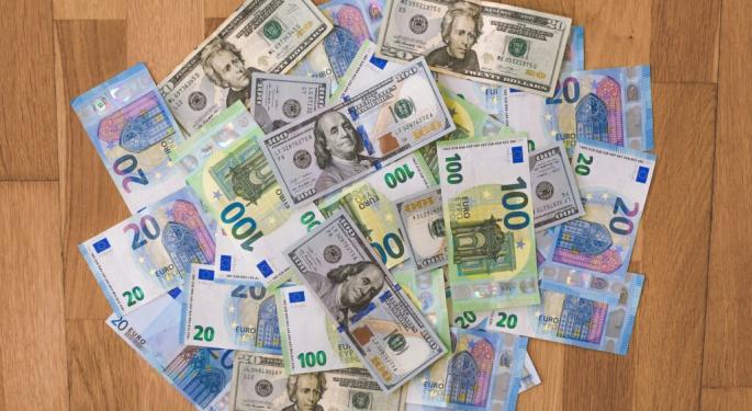 Milei quiere dólares, pero Krugman recomienda euros