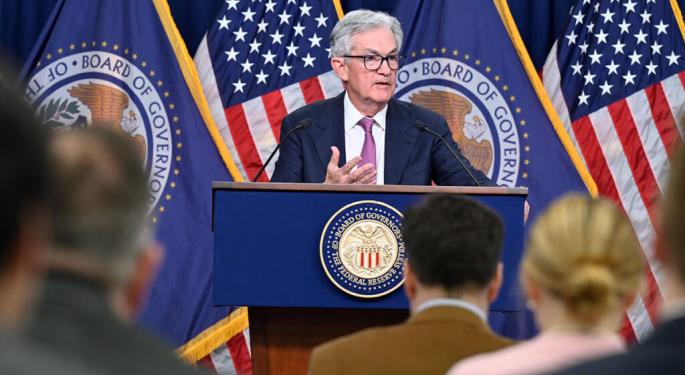 Powell Leads Global Central Bankers' Consensus On Inflation: More Rate Hikes Needed