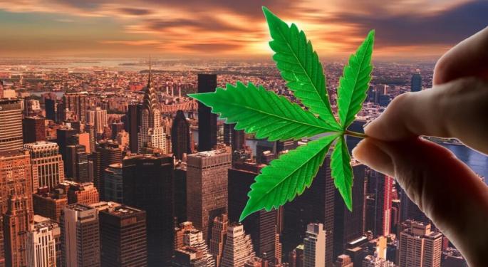 NY Cannabis: Syracuse Sued Over Shop Shutdowns Amid State Licensing Resumption