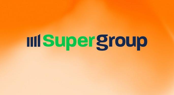 Benzinga Names Super Group A 'Heavy Hitter' Award Recipient At Inaugural Titans Sports Betting Event