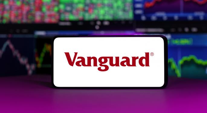 Vanguard Slammed For Not Offering Bitcoin ETFs, Users Move Accounts Elsewhere In Response: 'Vanguard ... Is Part Of The Evil Empire Of TradFi'