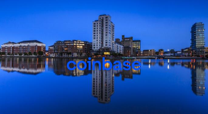 Coinbase Downgraded To 'Underweight:' JPMorgan Analysts Blame Regulatory Risks, ETF Letdown