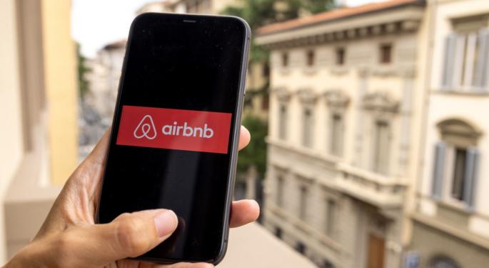 Is Airbnb 'Reinventing' Itself With AI? 11 Analysts Deep Dive Into Q4 Results, Outlook