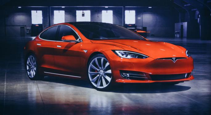 Tesla mira al mercado indio mientras el gobierno se acerca a un cambio de política sobre los aranceles de importación.