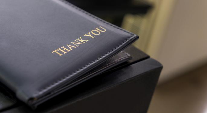 Michigan Staff Stunned By $10,000 Tip, Learns Of Solemn Reason Behind Generosity: 'The Waitress Was Absolutely Shocked'