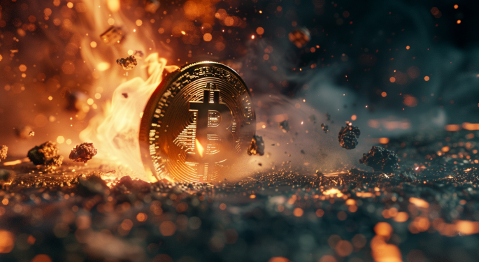 Bitcoin Plunges Below $63,000, Triggers Market-Wide Crypto Selloff