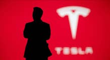 Tesla recorta el 20% de empleos ante incertidumbres económicas