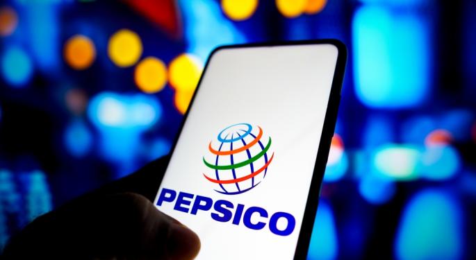 PepsiCo Q1 Earnings Preview: Can Beverage Giant Keep Streak Of EPS Beats Alive? One Analyst Cautions On Salty Snacks