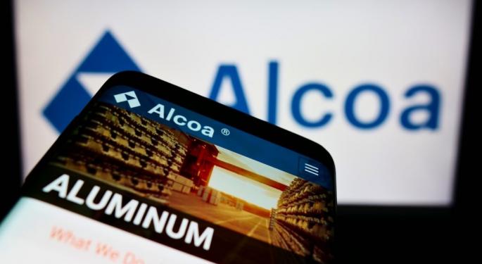Alcoa Makes 'Solid Progress' Addressing Operational Concerns, Analyst Is No Longer Bearish