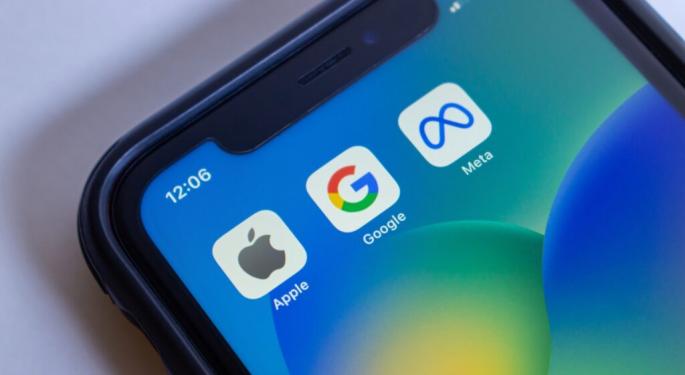 How Apple's Arch Rivals Meta And Google Are Revamping Their Plans To Take On The Might Of iPhone And Vision Pro