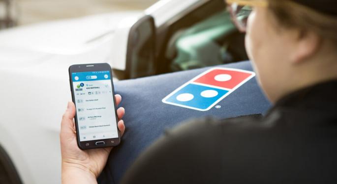 Domino's Pizza Succeeds In Driving More Traffic: Analysts Revise Forecasts After Q1 Results