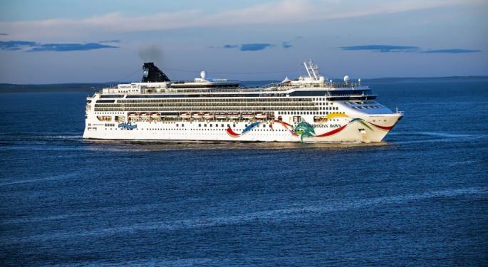 Norwegian Cruise Line Guidance 'Falls Short Of High Expectations': 4 Analysts Dive Into Q1 Earnings
