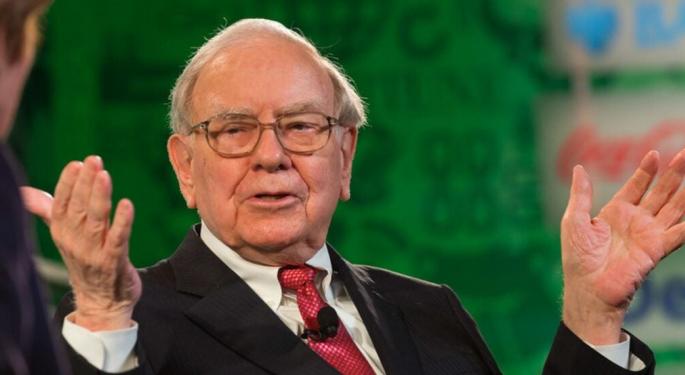 Wanna Save 'Real Money?' Buffett Has 2 Pieces Of Advice For Cash-Strapped Consumers