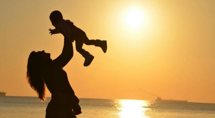 Mother's Day 2024: Heartfelt Ways To Make Mom's Day Special, No Matter The Distance
