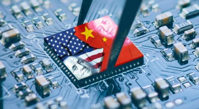 Beating US Sanctions, Chinese Scientists Achieve Mass Production Of Optical Chips At Low Cost