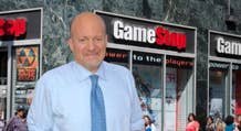 Jim Cramer saluda a vendedores de GME tras baja del 16%