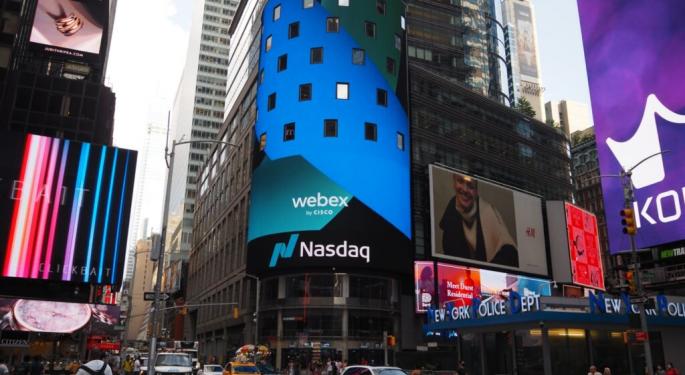 Wall Street Stays Cautious To Close Out A Big Week, Meme Rally Resumes: Analyst Warns Investors 'Not To Sprint On The Victory Lap'
