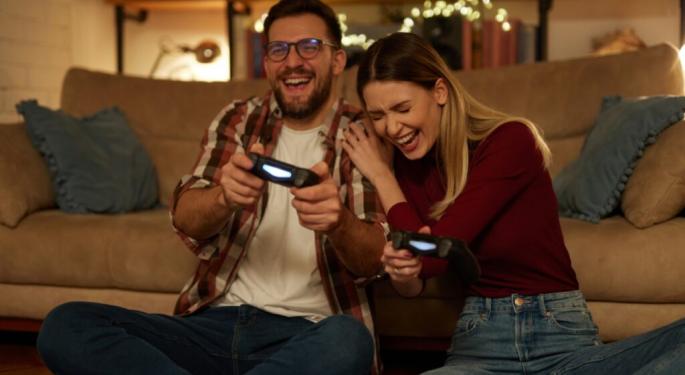Gamers Ditch Strategy: 'Too Worn Out By Social Media To Think Deeply,' Study Shows