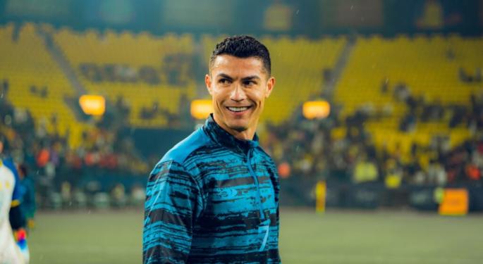 Cristiano Ronaldo Set To Launch Yet Another NFT Collection On Binance Despite $1B Lawsuit
