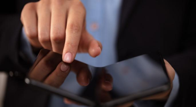 After Apple, Huawei Takes On Samsung In Race To Become World's Top Foldable Phone Maker: Report