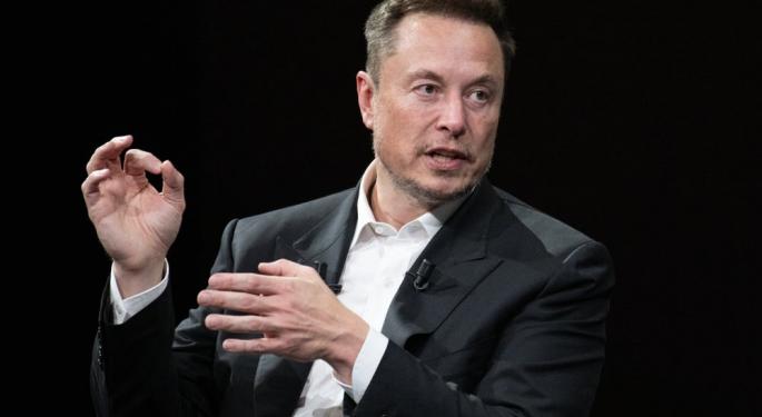 Robotaxi-Focused Elon Musk Says GM 'Not Making The Right Moves' With $850M Investment In Self-Driving Cruise Unit