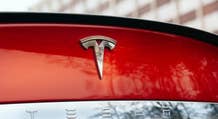 Acciones de Tesla suben antes del informe de entregas 2T