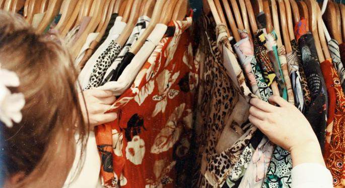 IPO-Ready Shein Enjoys More Traffic Than Fast-Fashion Rivals, Data Shows: Are Temu, Poshmark In The Dust?