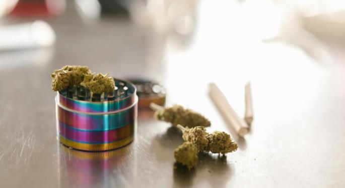 Michigan, Top Seller Of Legal Cannabis In US Reports Flat Sales In June, Colorado's Marijuana Downturn Continues