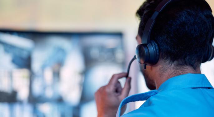 Government Agency Advises Public Against Testing 911 In Wake of CrowdStrike Outage