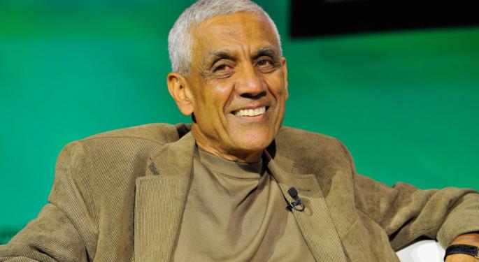Legendary VC Khosla Claps Back At Billionaire Trump Ally Musk: 'Hard To Support Someone Who Lies, Cheats, Demeans Women, Hates Immigrants'