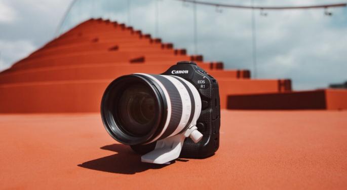 Canon Focuses On Rival Sony With New Flagship Mirrorless Camera, Priced At $6,299