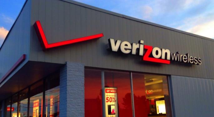 Verizon Postpaid Net Adds Decline, But Broadband Growth Is 'Close To The Best': Analyst
