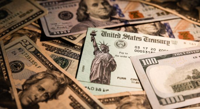 Middle East War Jitters Weigh On Markets: US Treasuries Hit 5-Month Highs On Worsening Risk Sentiment, Disappointing Data
