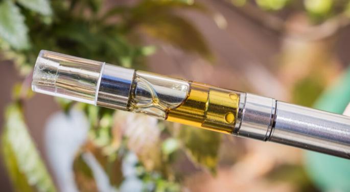 Teenager In Australia Dies After Vaping Synthetic Opioid 100X More Potent Than Heroin, Experts Say Naloxone Could Have Saved Him