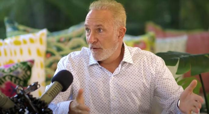 Peter Schiff Finds Fault With Cynthia Lummis' Bitcoin Reserve Bill: 'The Senator's Plan Is To Create Inflation To Buy King Crypto'