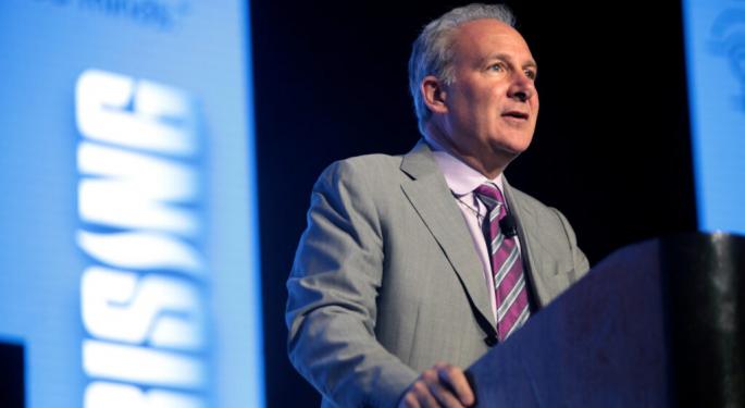 Peter Schiff Says Owning Bitcoin In ETFs Is The Antithesis Of 'Not Your Keys, Not Your Coins' — Gets A Gold Jibe In Return From Noted Analyst