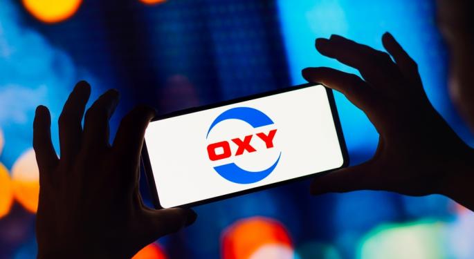 Occidental Petroleum Q2 Earnings Highlights: Warren Buffett Favorite Beats Revenue, EPS Estimates