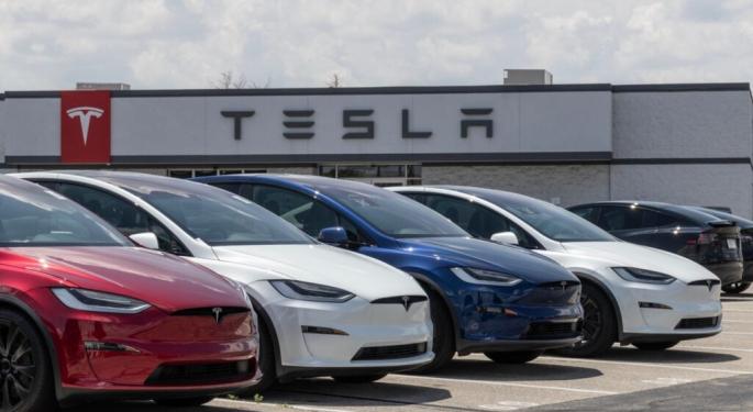 Elizabeth Warren Rips Tesla Board Over Elon Musk, Lucid Gets Massive Cash Infusion, Rivian Reaps Cost Cut Benefits And More: Biggest EV Stories Of The Week